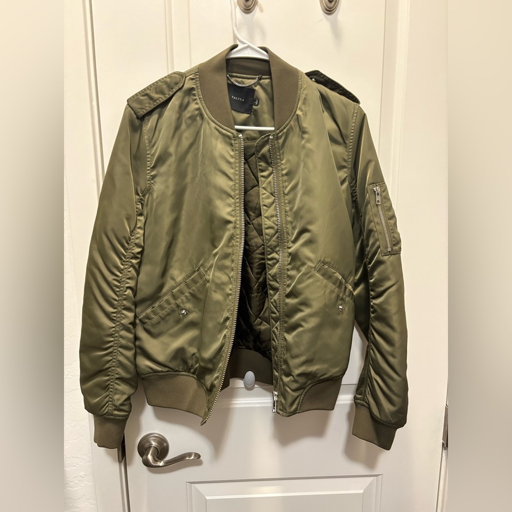Aritzia Talula Women’s Bomber Jacket